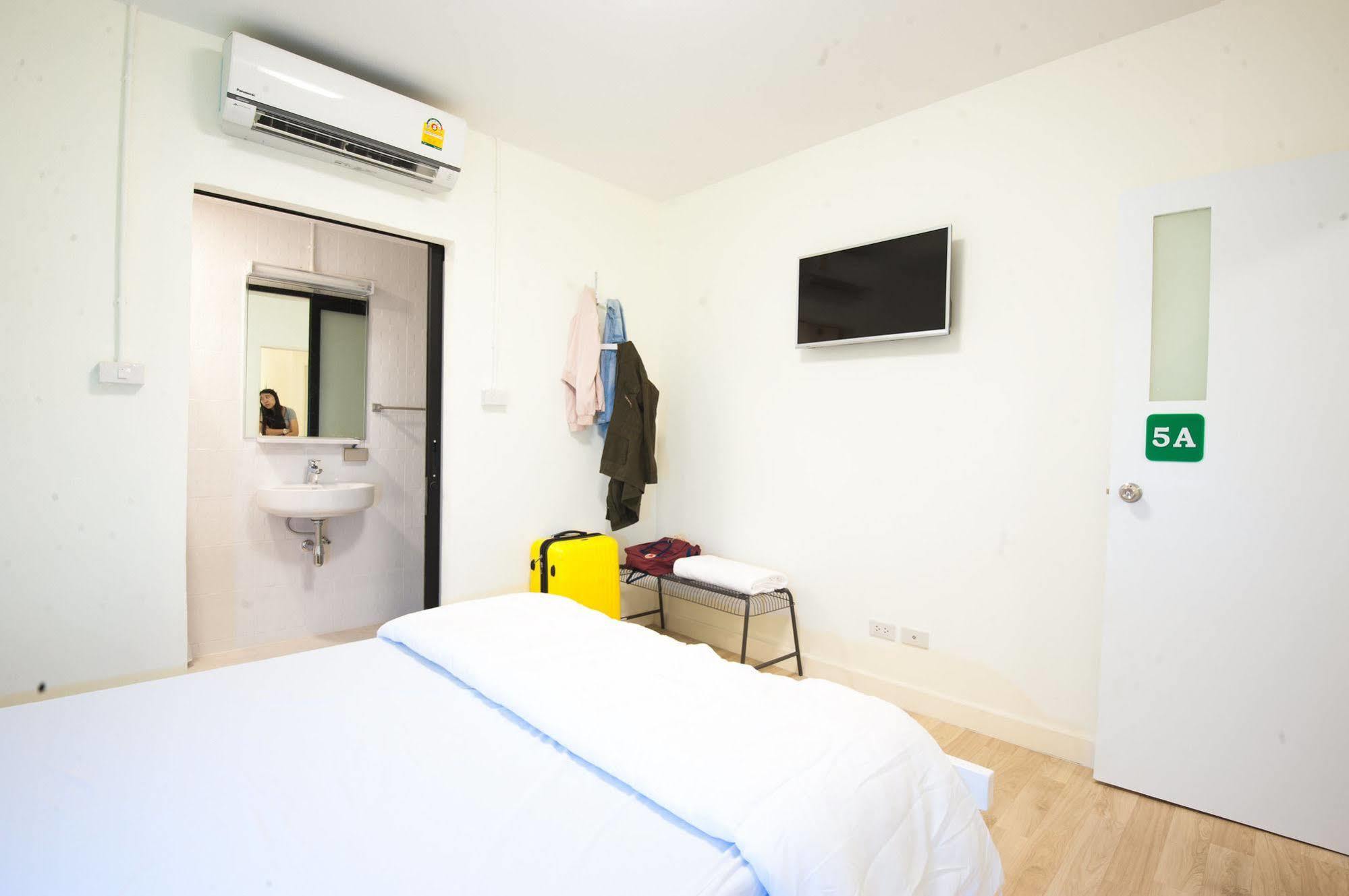 My Thai Hostel Bangkok Kültér fotó